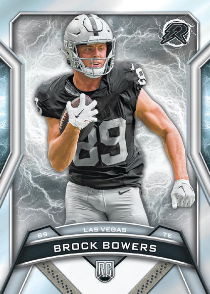2024 Topps Resurgence Football Hobby 12 Box Case